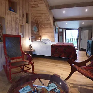 D'hôte Atypique West Little Ranch Amérindienne Bed & Breakfast